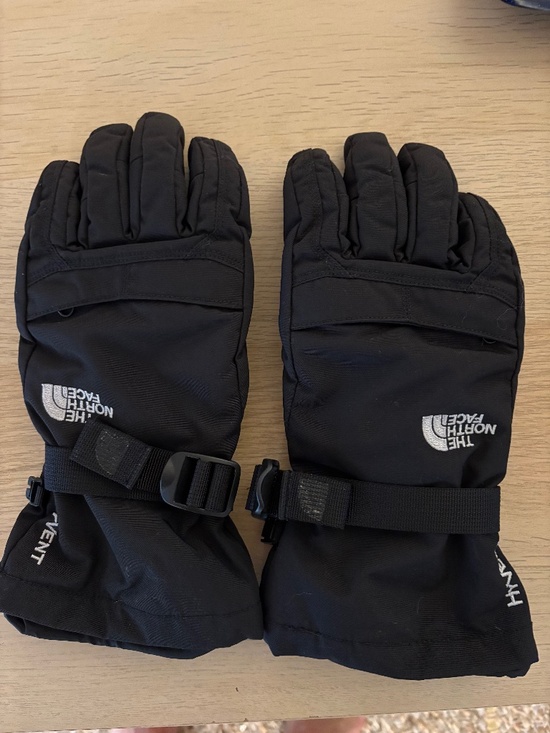 North face gloves-youth - Picture 1 of 3